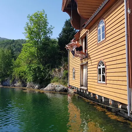 Üdülőpark Handelsstad Rugsund
