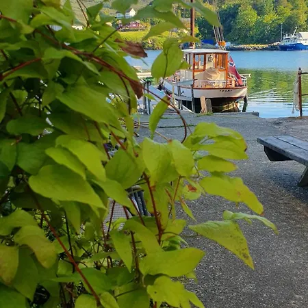 Handelsstad * Rugsund